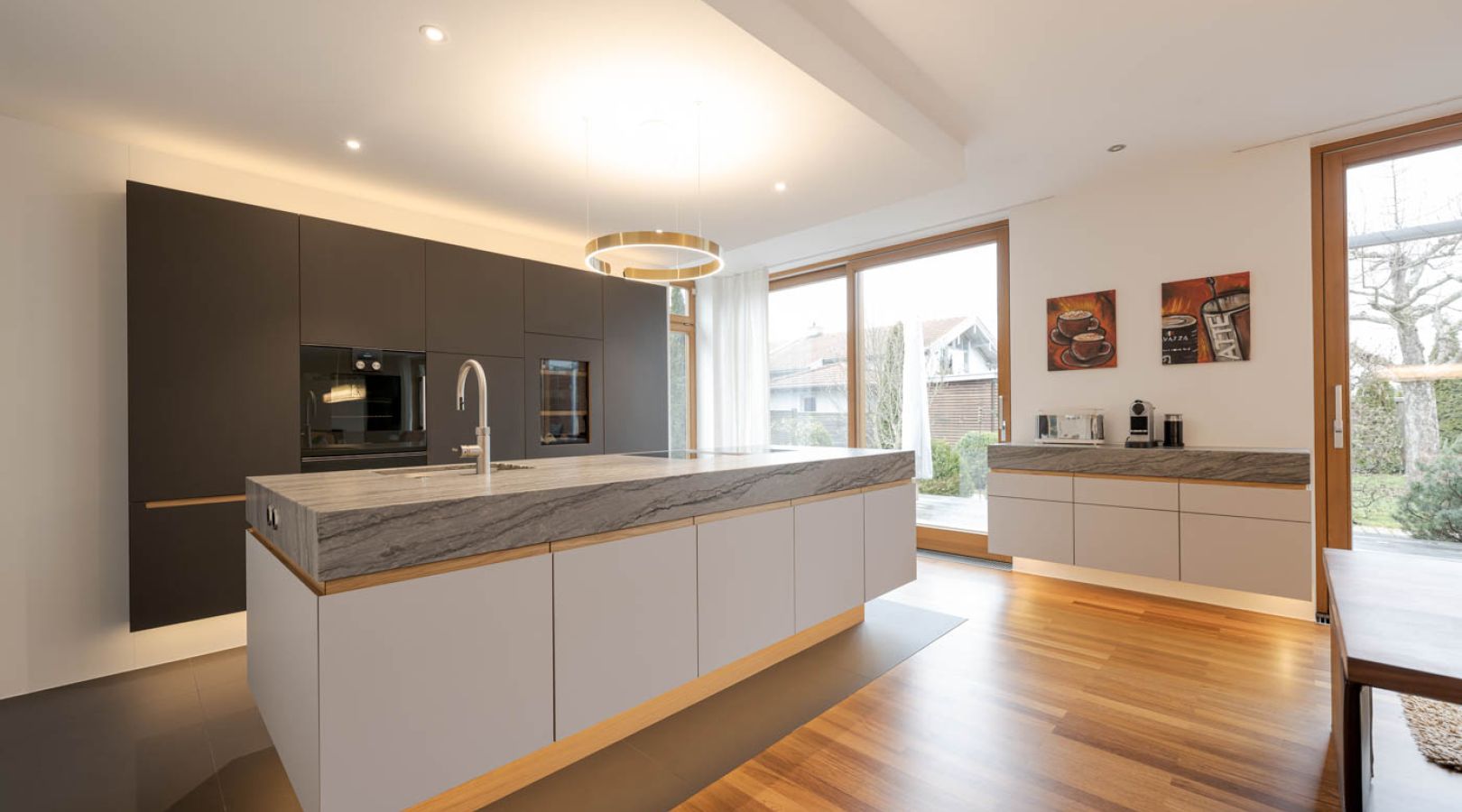 Küche Linoleum mit Backkitchen vom Schreiner