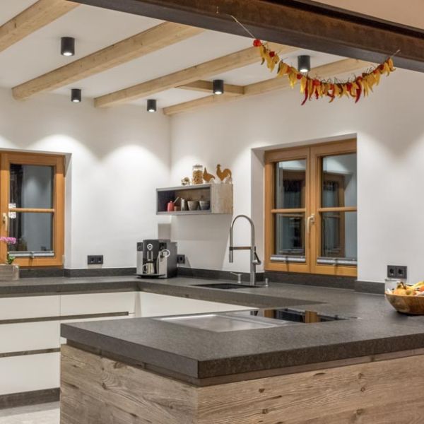 Moderne Altholzküche Bora